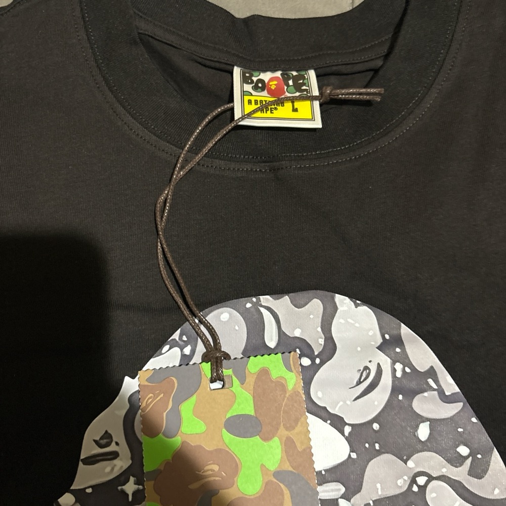 Size large men’s bape t shirt brand new with tags $85